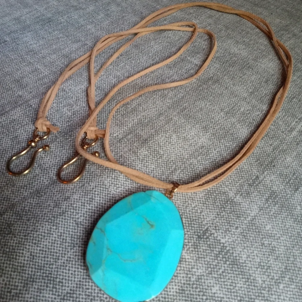 Big teardrop necklace in turquoise - Picture 1 of 2